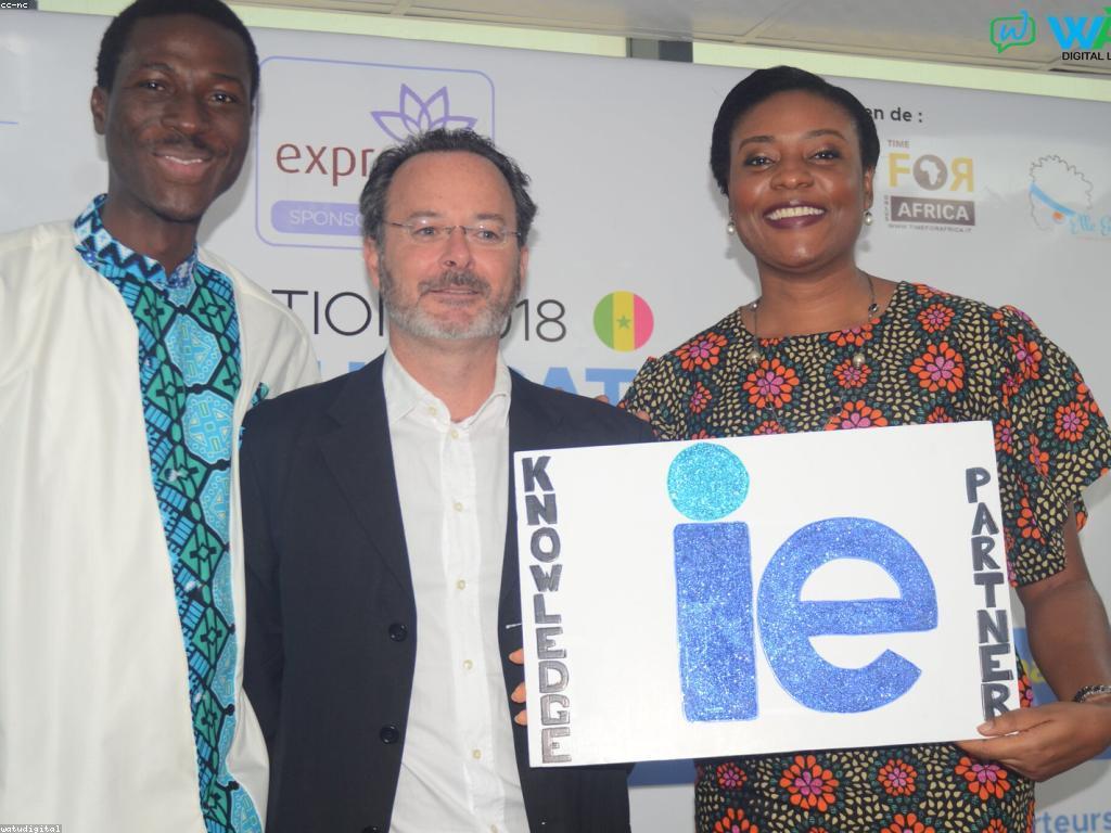 ការពិចារណានិងព័ត៌មានក្នុងសម័យឌីជីថល