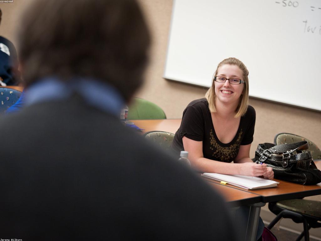 មគ្គុទេសក៍សម្រាប់គ្រូបង្រៀនអំពីការបង់ប្រាក់