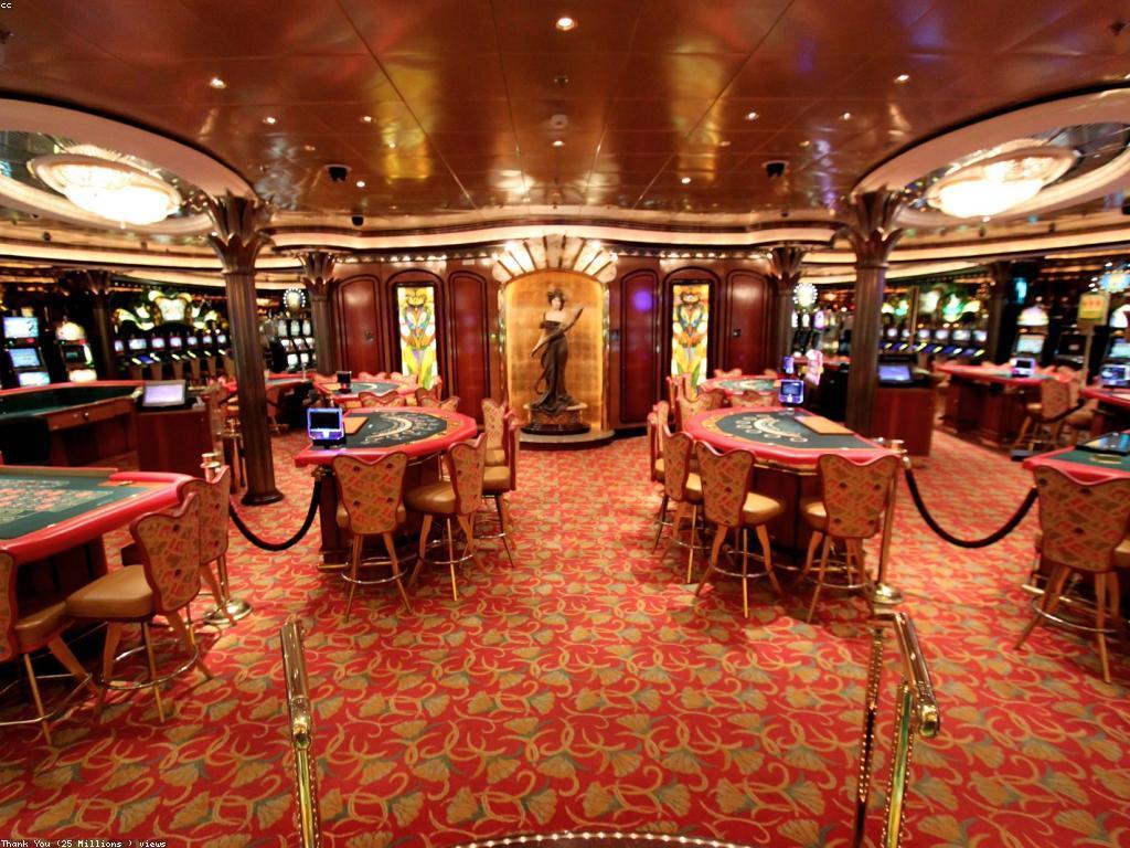 គ្រូបង្រៀនអំពីការបង់ប្រាក់ក្នុងកាស៊ីណូស្លូត