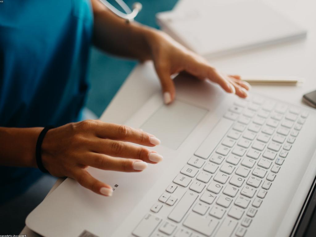 ការពិចារណា និង ព័ត៌មាន: អត្ថប្រយោជន៍ និងសារៈសំខាន់